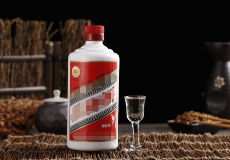 為什么茅臺(tái)酒玻璃瓶是乳白色的，而不是透明的？大多數(shù)人都不知道